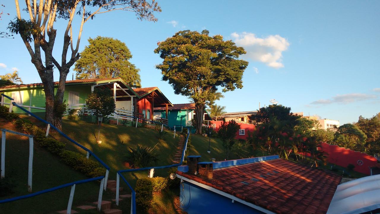 Hotel Pousada Recanto Das Girafas Cunha Exterior foto